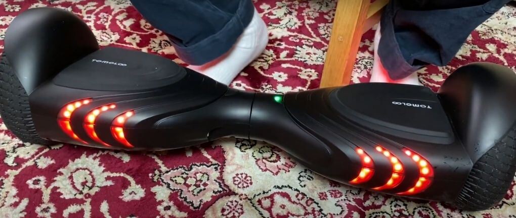 TOMOLOO Hoverboard with Bluetooth Speaker